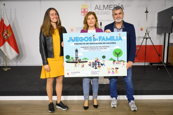 La imagen tiene un atributo ALT vacío; su nombre de archivo es juegos-familia008.jpg