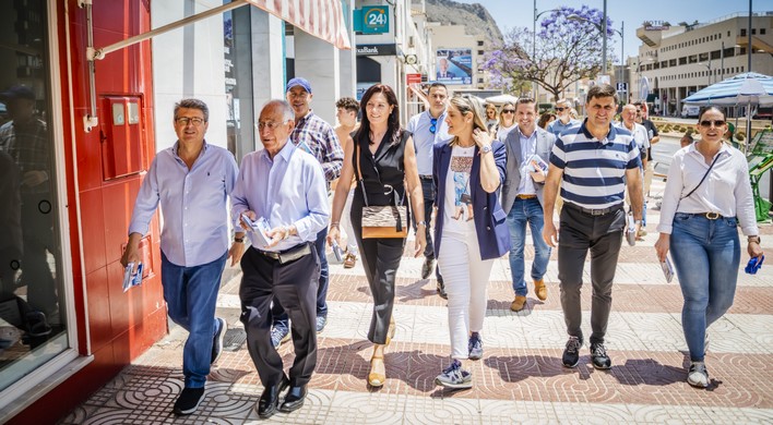 La imagen tiene un atributo ALT vacío; su nombre de archivo es Puerta-a-puerta-Aguadulce.jpg
