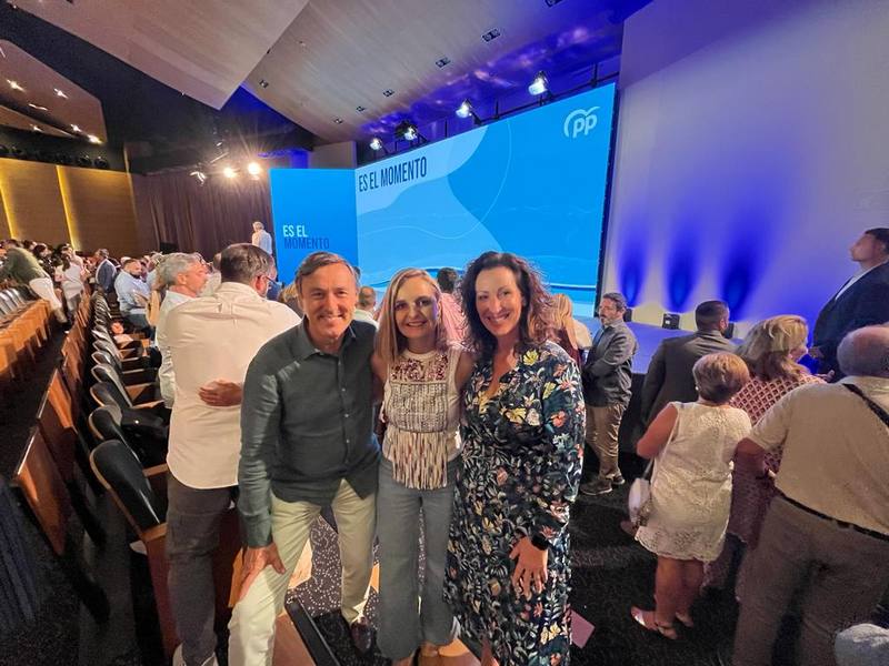 MARIBEL S. TORREGROSA, RAFAEL HERNANDO Y MARÍA DEL MAR VÁZQUEZ