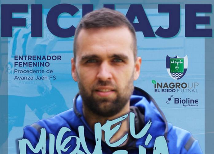 Miguel García entrenador del equipo femenino de futsal