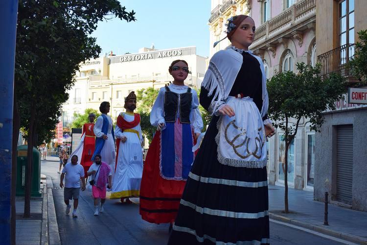 230823 Cultura-Gigantes y Cabezudos (7)