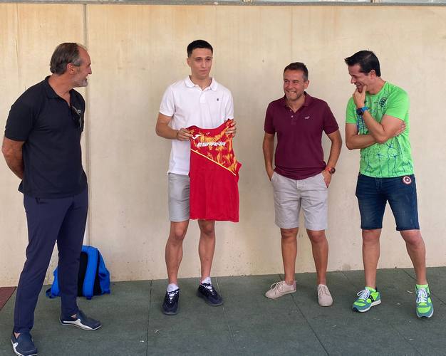 Antonio Casimiro y Juan Carlos Castillo atleta sub20