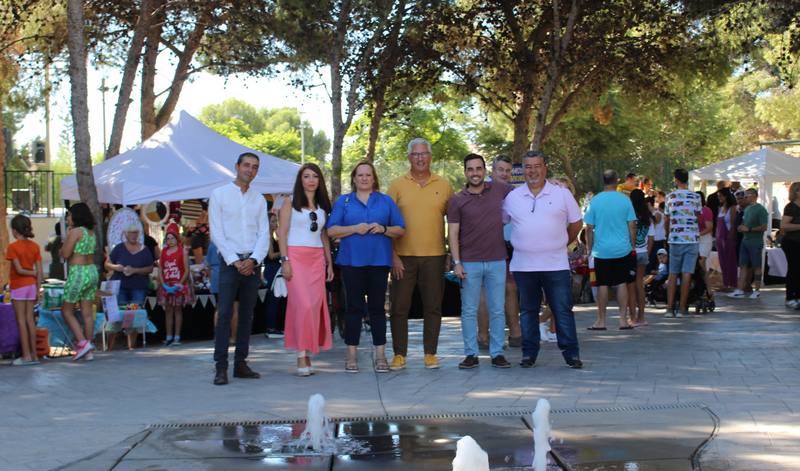 231002 Mercadillo de artesanía 01