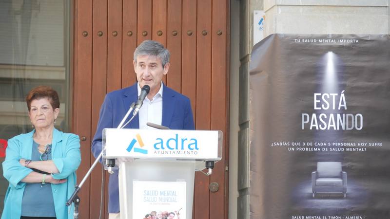 231009 Adra conmemora el Día Mundial de la Salud Mental en la Plaza Puer...