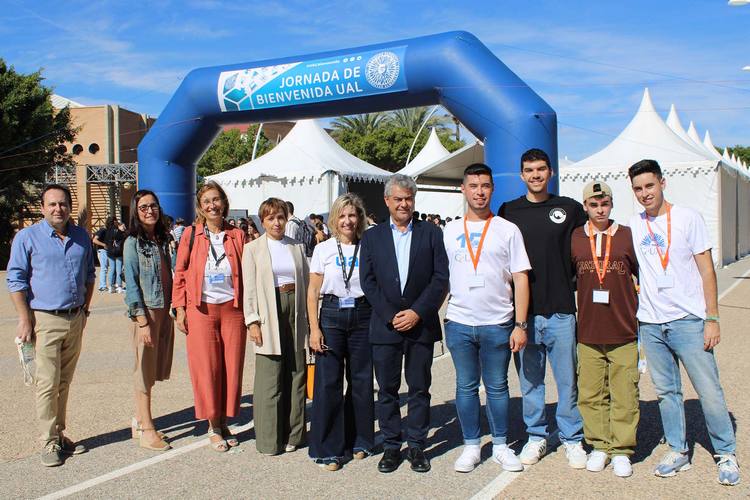 FOTO 1 OCTUBRE 18 2023 INAUGURACIÓN JORNADA BIENVENIDA ESTUDIANTES