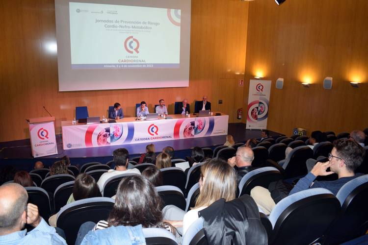 FOTO 1 NOVIEMBRE 06 2023 JORNADA DE PREVENCIÓN DE RIESGO CARDIO-NEFRO-METABÓLICO