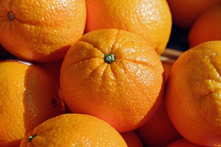 oranges-2100108_960_720