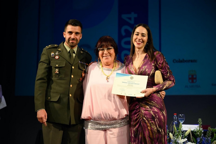 FOTO UAL 28 MARZO 2024 PREMIO INVESTIGACIÓN