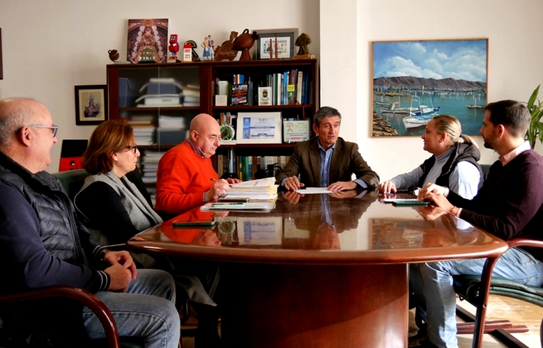 240426 Ayuntamiento de Adra adjudica el proyecto para digitalizar los tr...