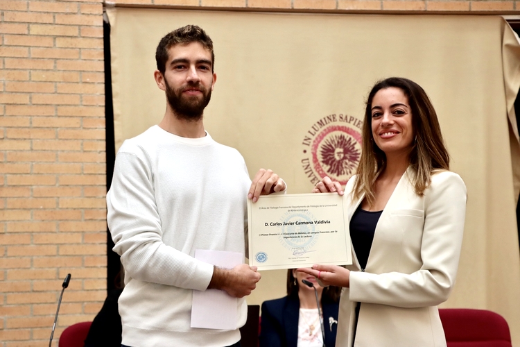 FOTO 2 UAL 23 ABRIL 2024 RELATOS EN FRANCÉS