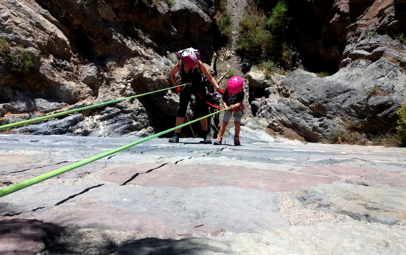 barranquismo-en-Castala-Berja-2019-1440x905