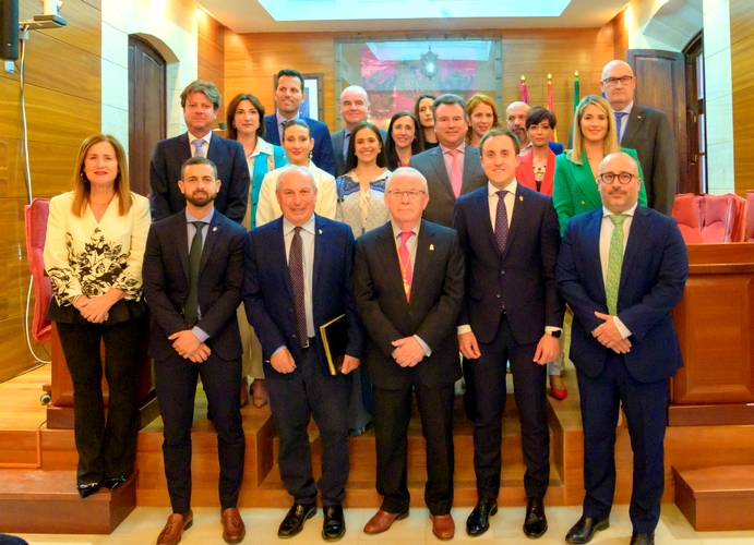 Corporación con nuevo