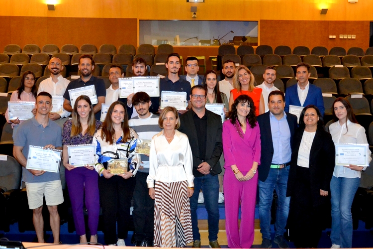 FOTO 1 MAYO 16 2024 PATRÓN ESI