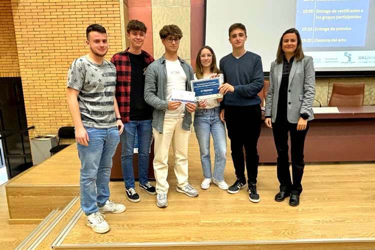 FOTO 2 UAL 25 MAYO 2024 CERTAMEN INGENIERÍA QUÍMICA