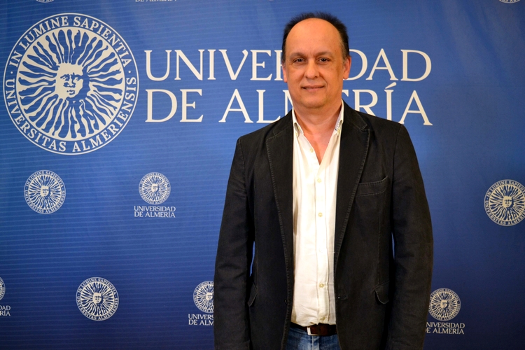 FOTO MAYO 25 2024 CURSO DE VERANO. RAFAEL QUIROSA. RAFAEL QUIROSA