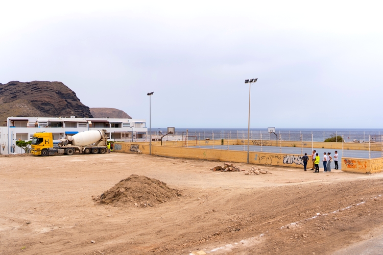 10062024 obras las negras aparcamientos