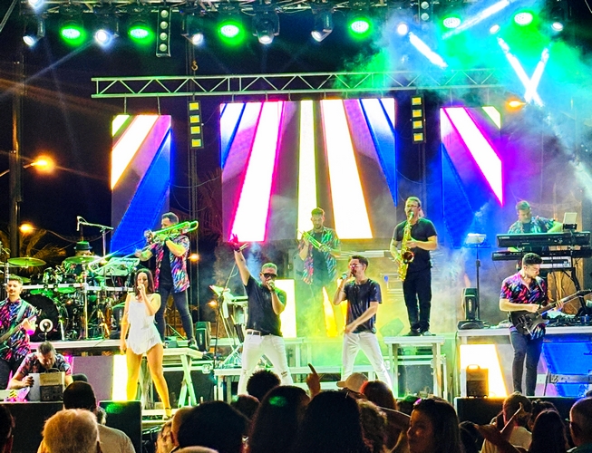 Celebración de San Juan en San Juan de los Terreros