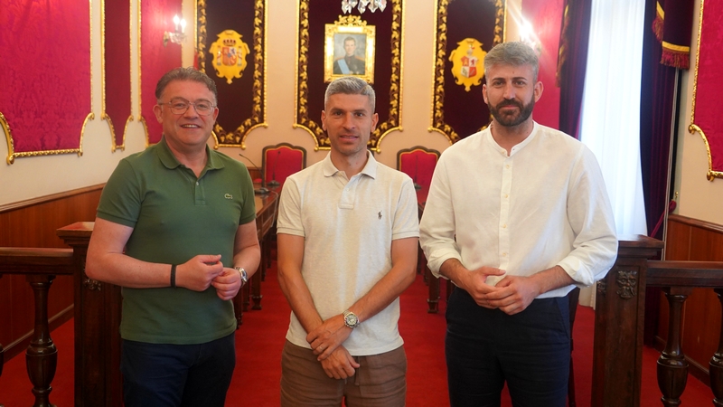 Salva Sevilla pregonero de la Feria de Berja 2024