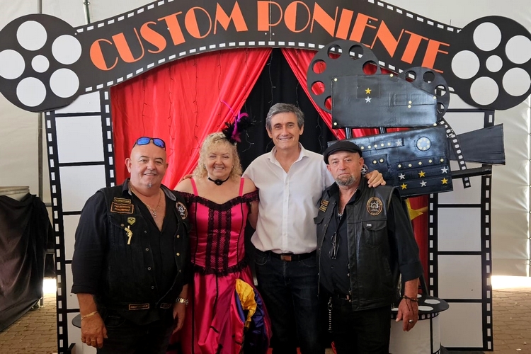 240701 Gran participación en el VII Aniversario de la Peña Custom Ponien...