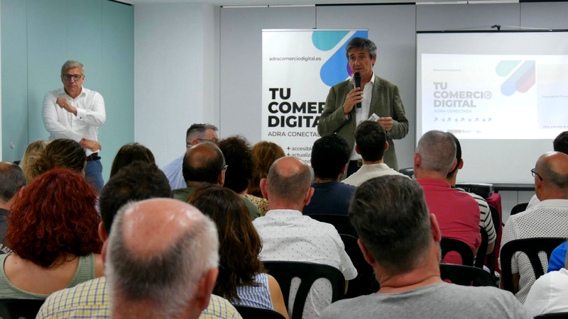 240710 El Ayuntamiento de Adra lanza el Proyecto 'Adra Comercio Digital'...