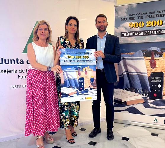 240711 Paola Laynez, Mar Esparza y Fco Bellido