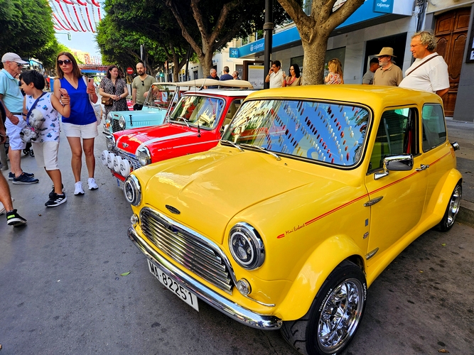 240824 Exposicion Mini Cooper (2)