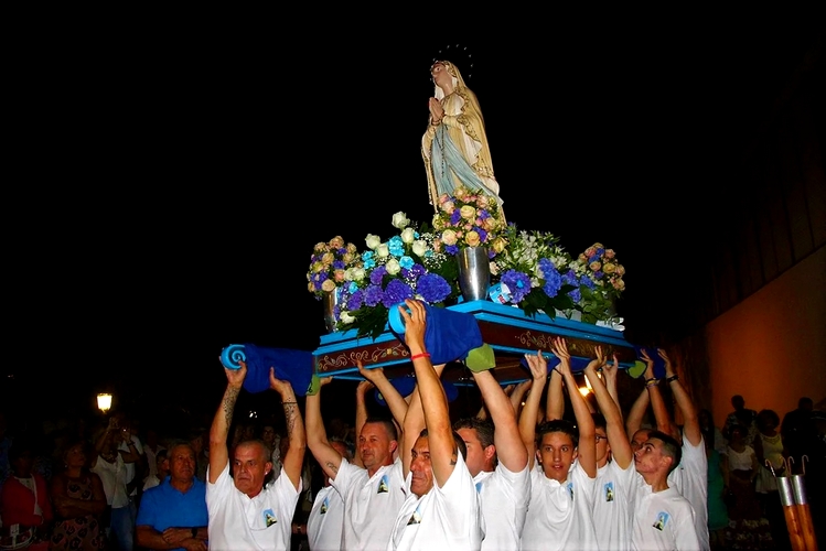 VIRGEN DE LOURDES (1)