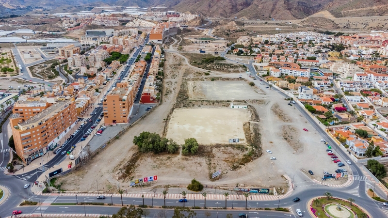 aguadulce terrenos rambla san antonio desde Avenida Carlos III