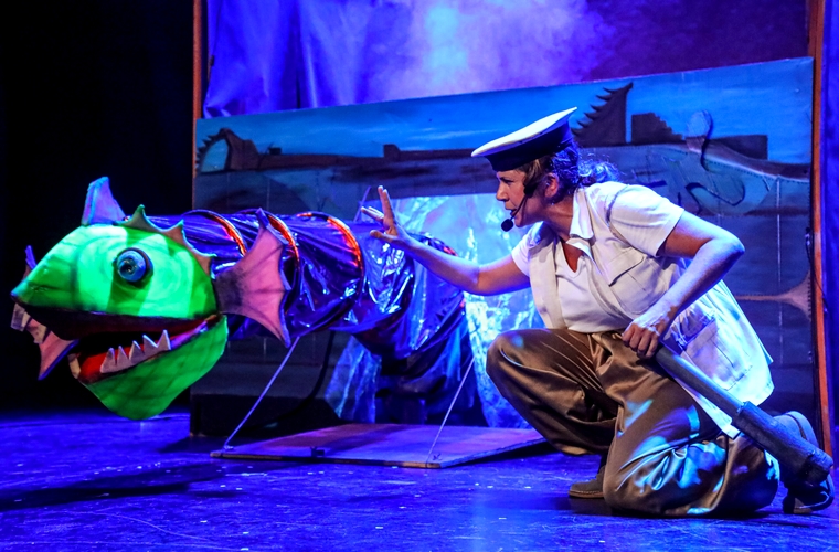 241009 La segunda cita del XIX Festival Internacional de Títeres D'hilos...