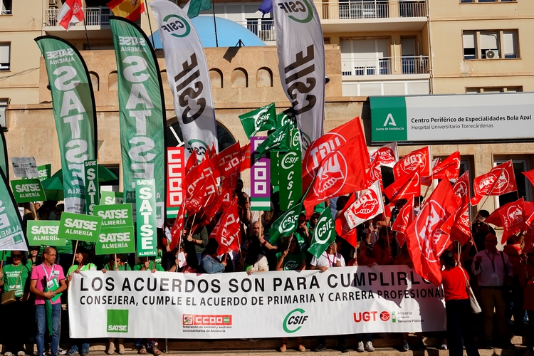 241023 Concentración Sanidad4
