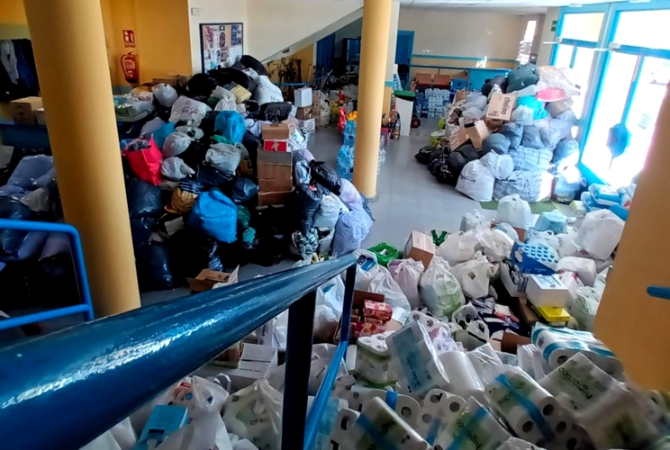 241104 La ciudad de Adra se solidariza con los afectados por las inundac... (1)