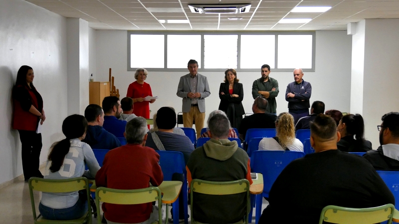 241121 Ayuntamiento de Adra reforzará la limpieza y el mantenimiento con...