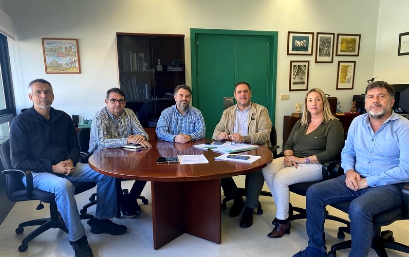 241129 Reunión Delegado Educación