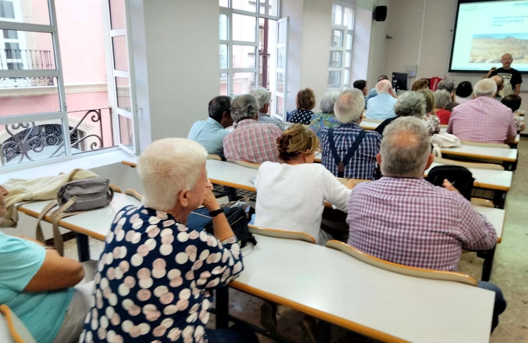 FOTO 1 NOVIEMBRE 13 2024 UNIVERSIDAD DE MAYORES