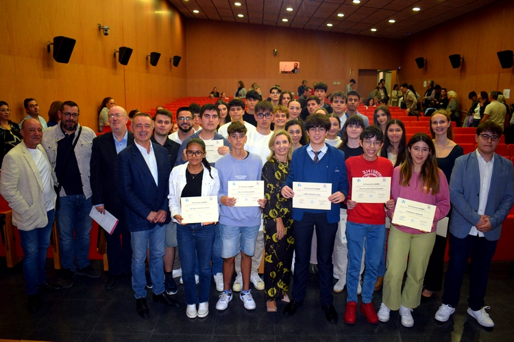 FOTO 1 NOVIEMBRE 22 2024 ENTREGA PREMIOS INDALMAT