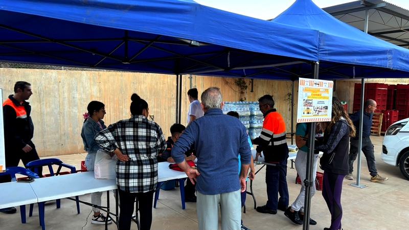 Punto de recogida ayuda a Valencia en Berja 1