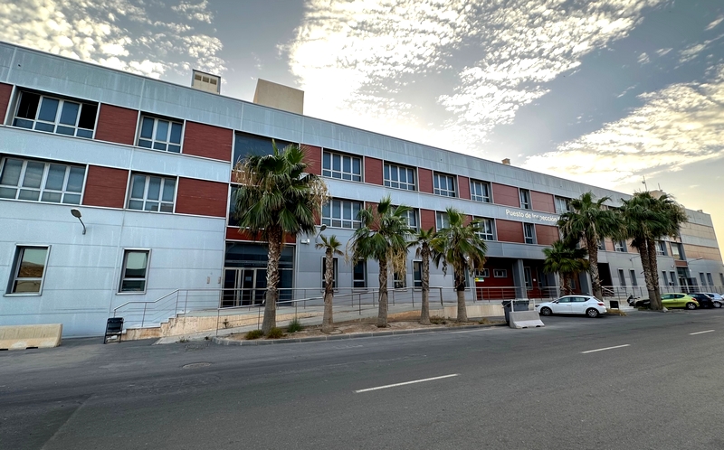 Edificio del PCF en cuya cubierta se instalará la planta solar fotovoltaica