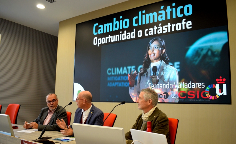 FOTO 1 DICIEMBRE 13 2024 VIERNES CIENTÍFICOS