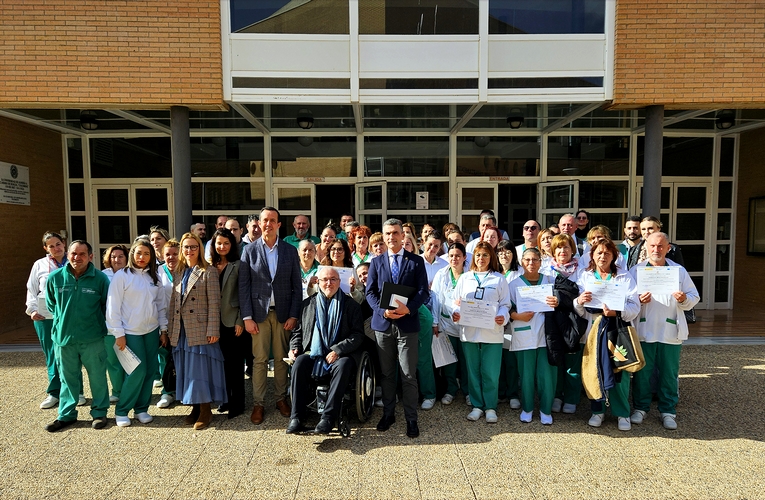250123 Verdiblanca-Diplomas en la UAL (3)