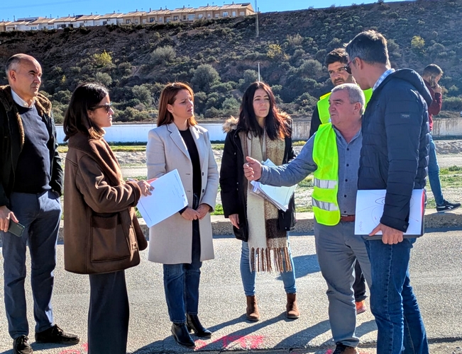 La alcaldesa de Albox, María del Mar Alfonso, ha participado en el inicio de las obras del nuevo Ramal