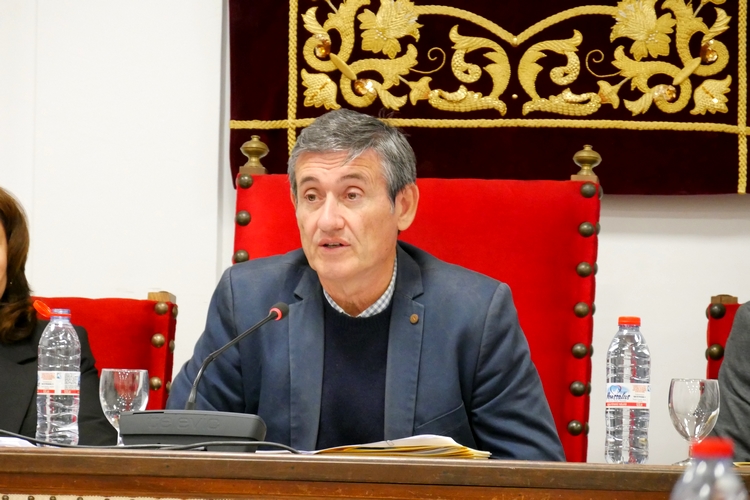 250203 El Ayuntamiento de Adra aprueba el I Plan Local de Infancia y Ado...