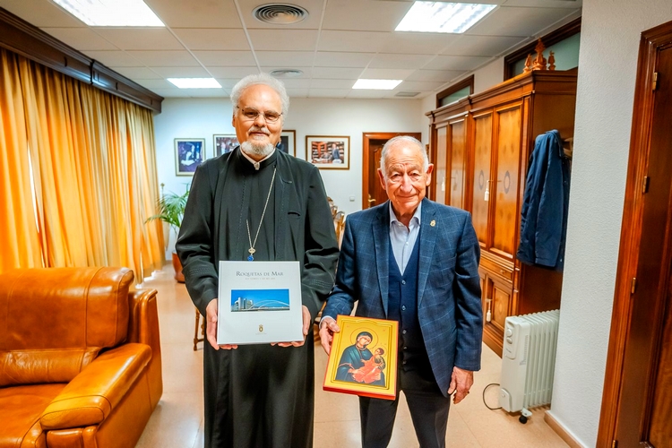 FOTO PARROCO ORTODOXO