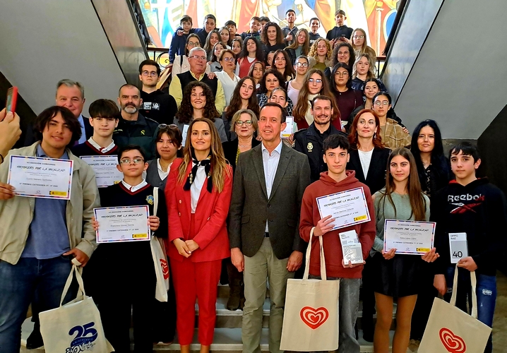 250321 SGA entrega premios Tiktokers por la igualdad 6º edición