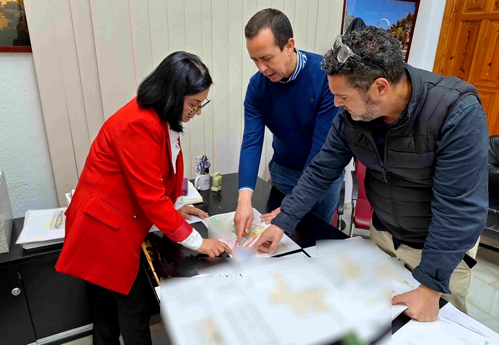 250324 SGA y alcaldesa Cantoria proyecto residencia