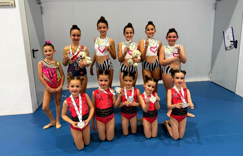 FOTO GIMNASIA RITMICA