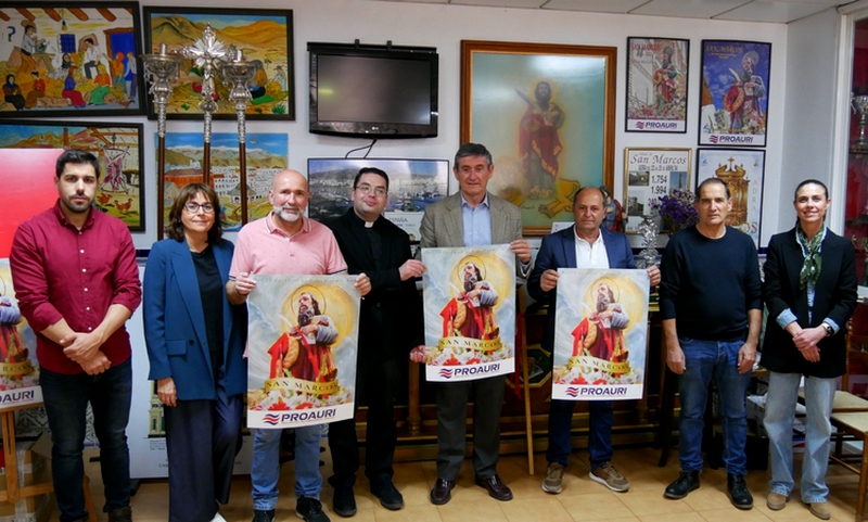 250415 Adra se engalana en abril para honrar a San Marcos, patrón de los...