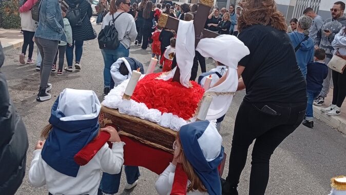 procesión infantil