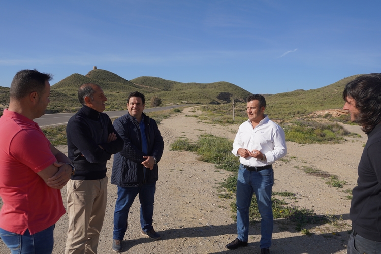 Foto visita sendero peatonal