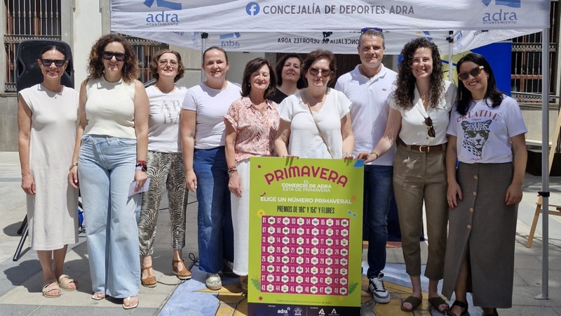 250502 El comercio local de Adra reparte más de 600 euros en premios con...
