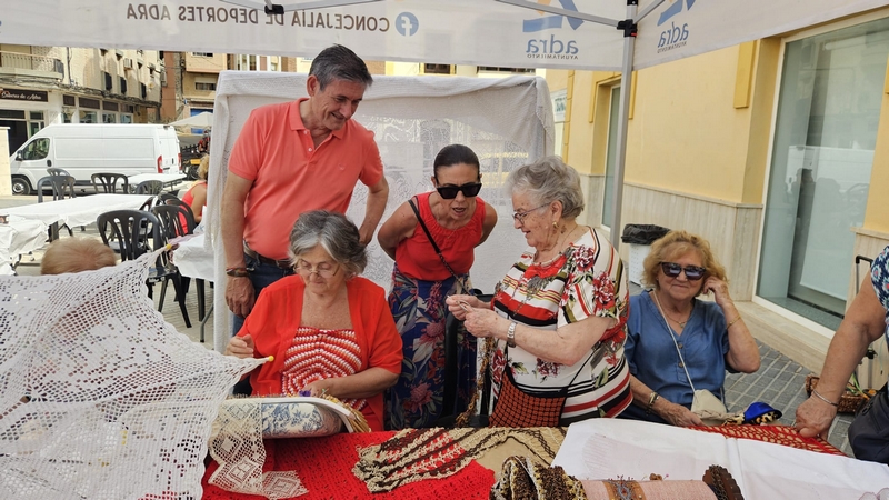 250616 'Buenas manos muestra creativa de asociaciones locales' (2)